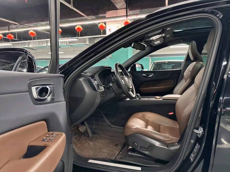 成都21年沃尔沃XC604