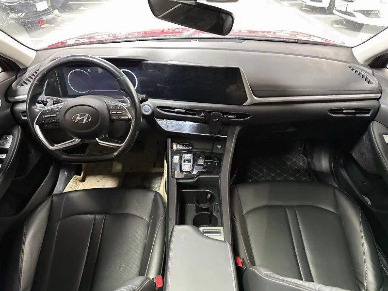 成都20年现代索纳塔十5