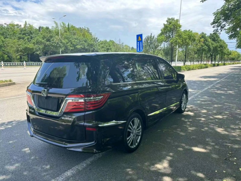 邵阳17年本田艾力绅5