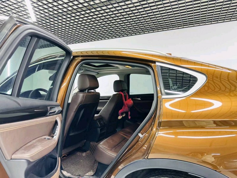 成都16年宝马X45