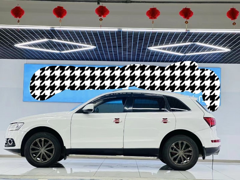 成都14年奥迪Q53