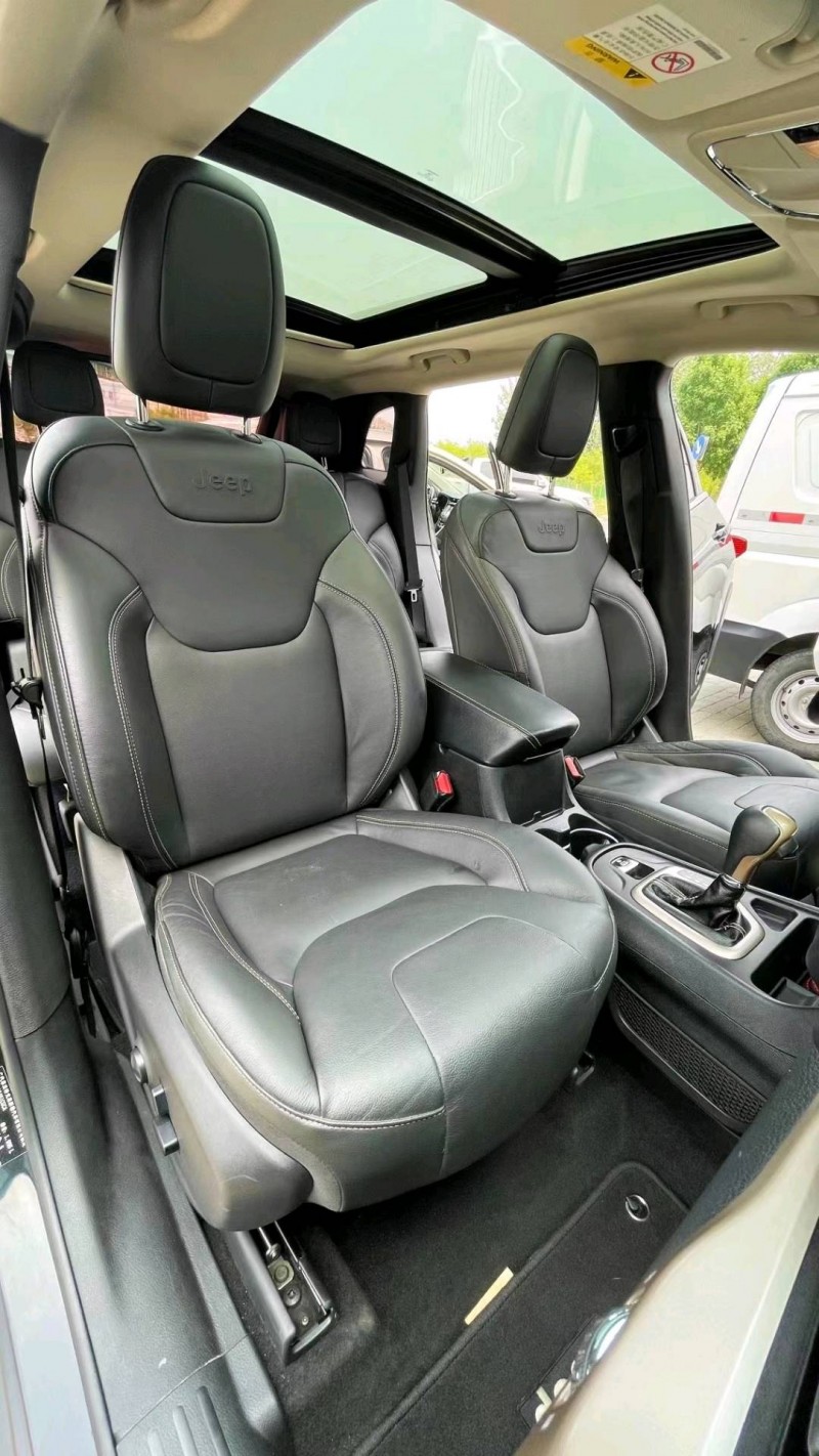 廊坊18年Jeep自由光8