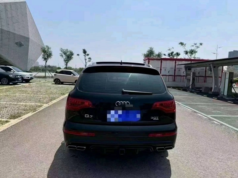 邢台12年奥迪Q72