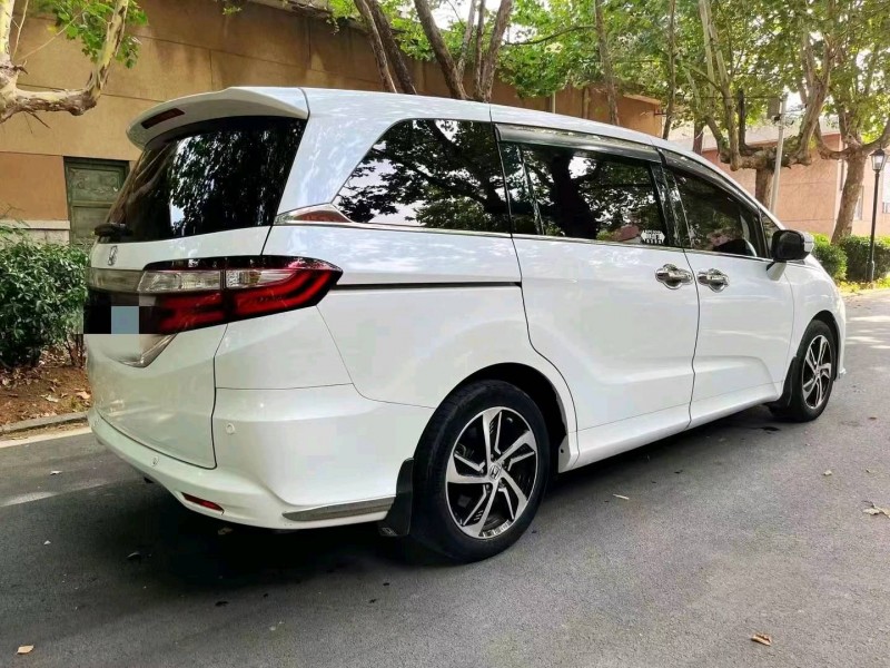 淄博17年本田奥德赛4