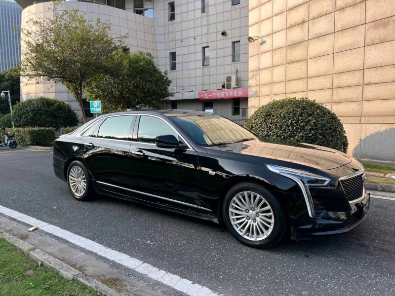 苏州19年凯迪拉克CT62