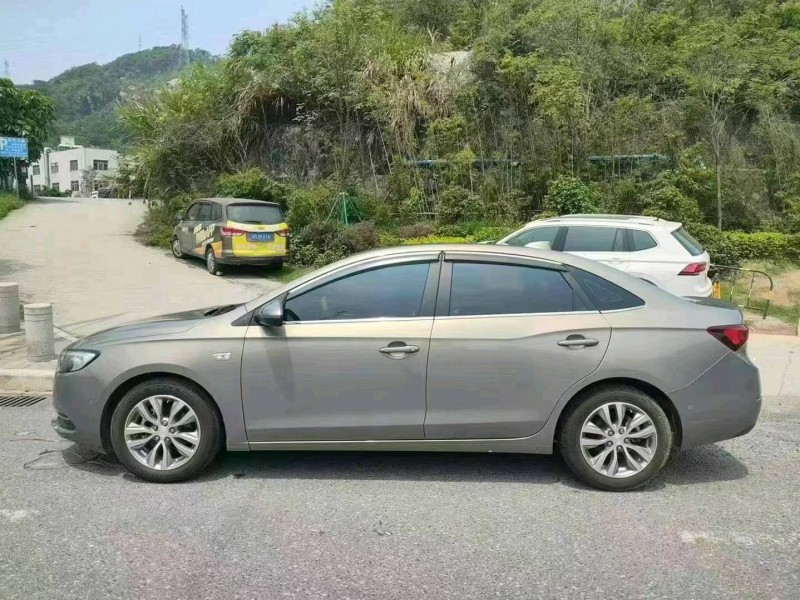 广州18年别克英朗6