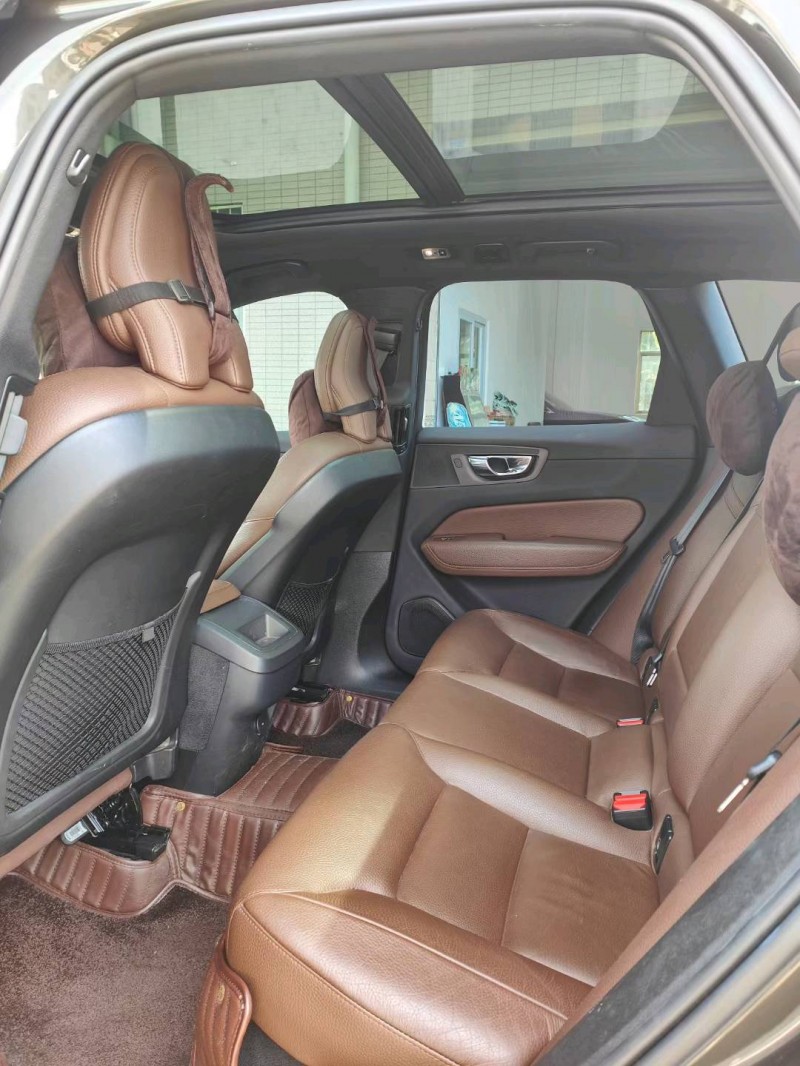中山20年沃尔沃XC606
