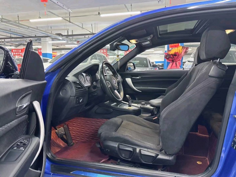 成都17年宝马2系4