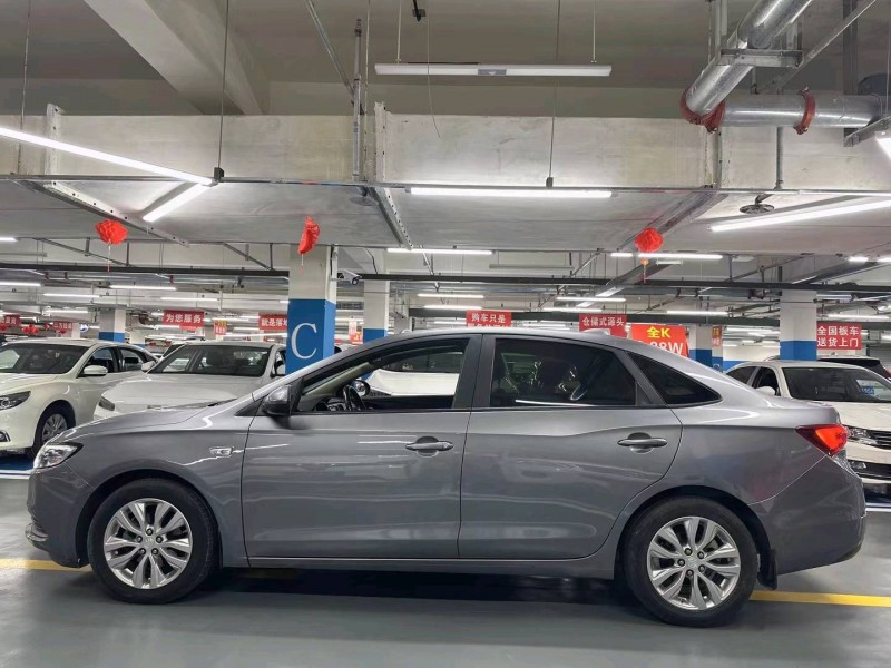 成都20年别克英朗GT8