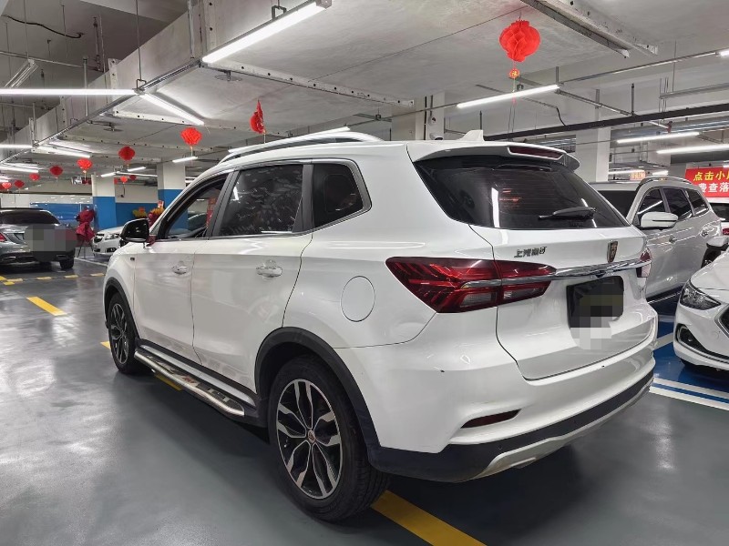 成都17年荣威RX57