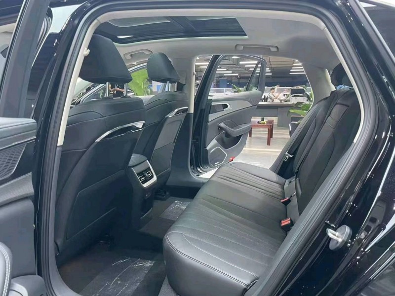 成都24年红旗H53