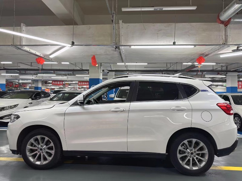 成都17年哈弗H28