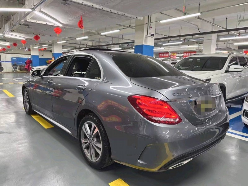 成都18年奔驰C7