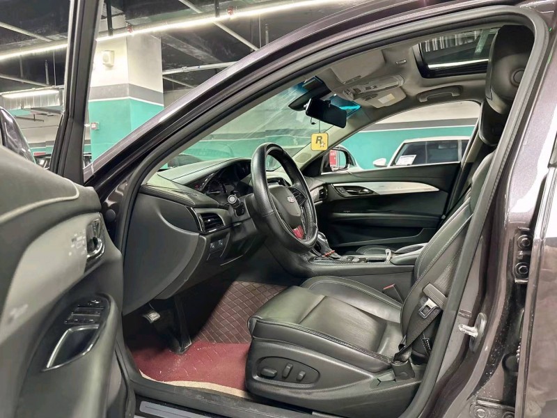 成都17年凯迪拉克ATS-L4