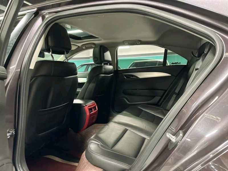 成都17年凯迪拉克ATS-L6