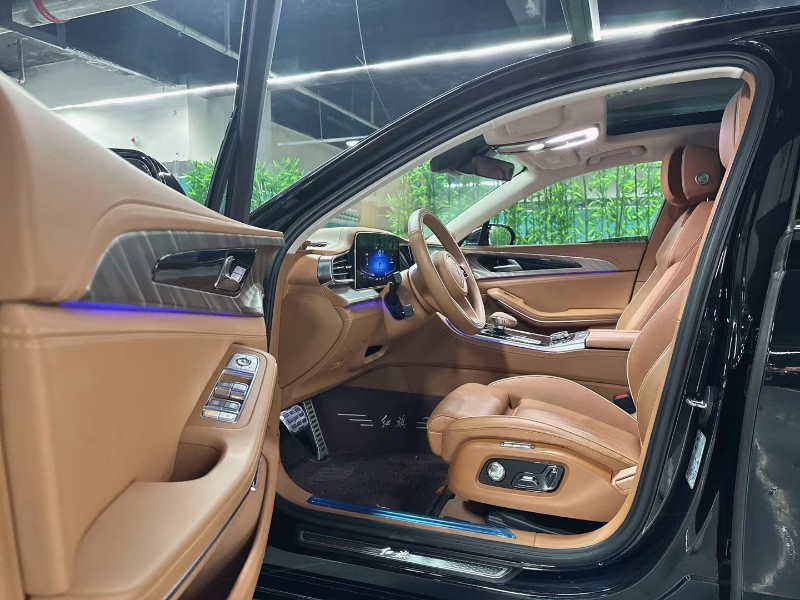 成都21年红旗H94