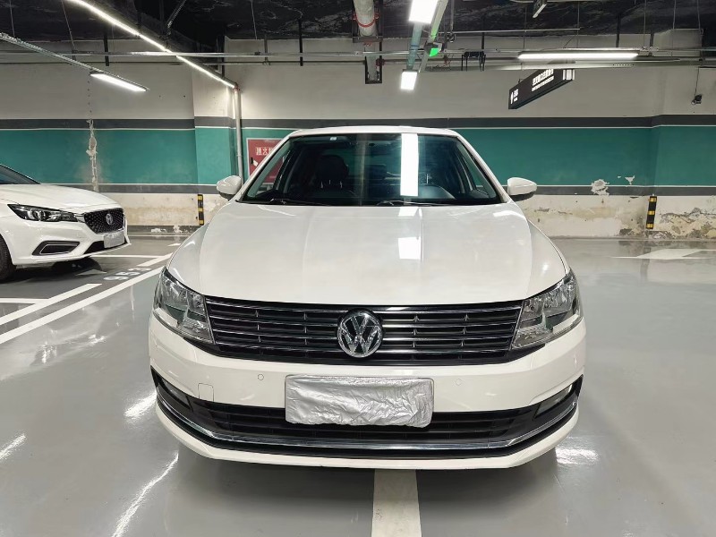 成都19年大众朗逸1