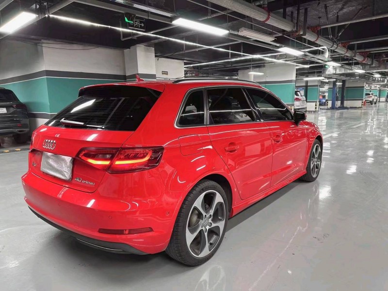 成都18年奥迪A39