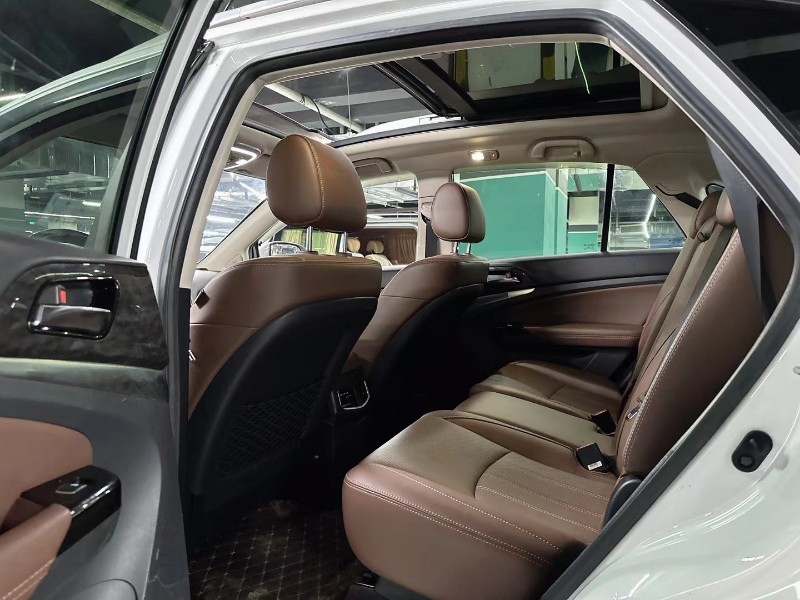 成都17年比亚迪唐6