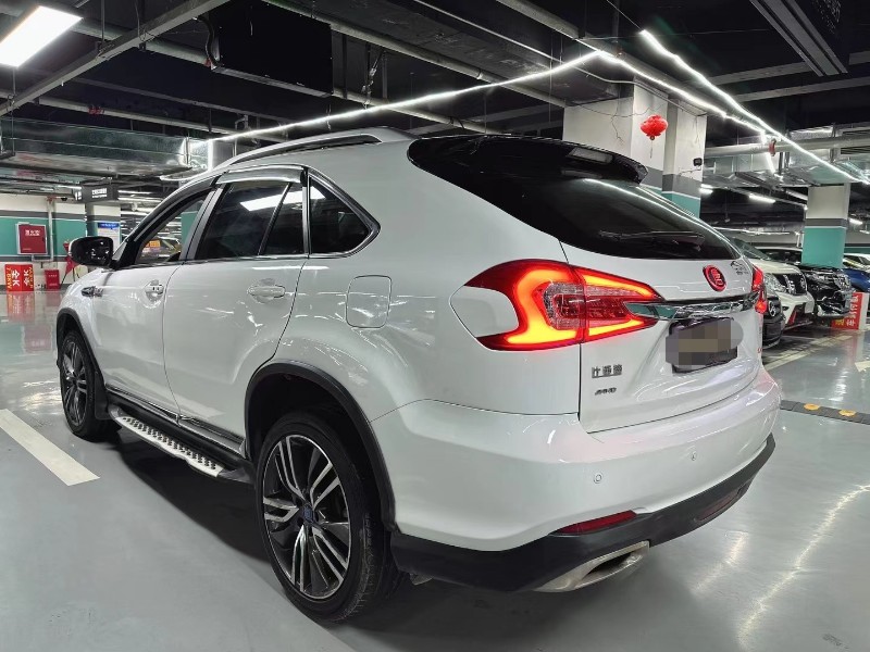 成都17年比亚迪唐7