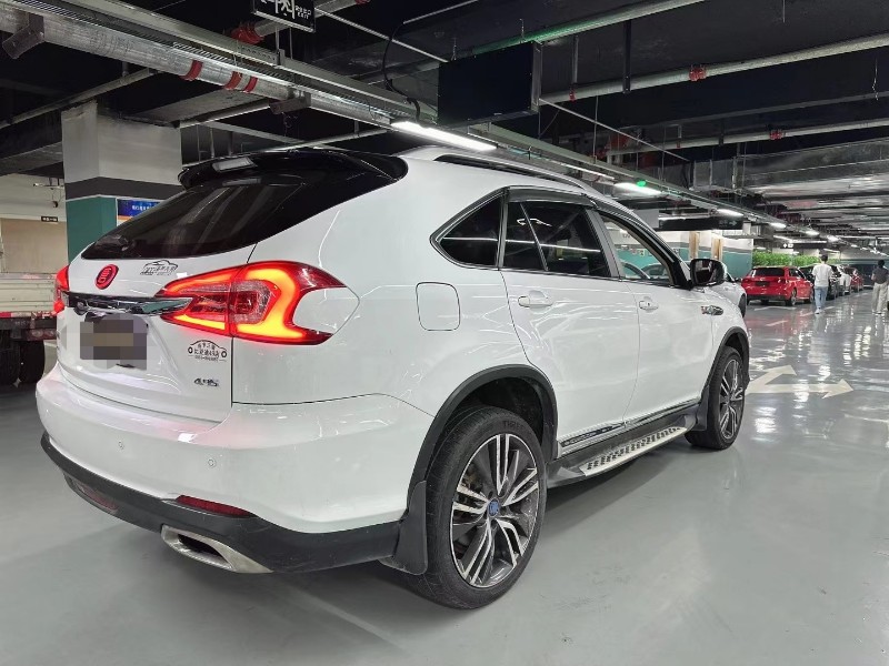 成都17年比亚迪唐9