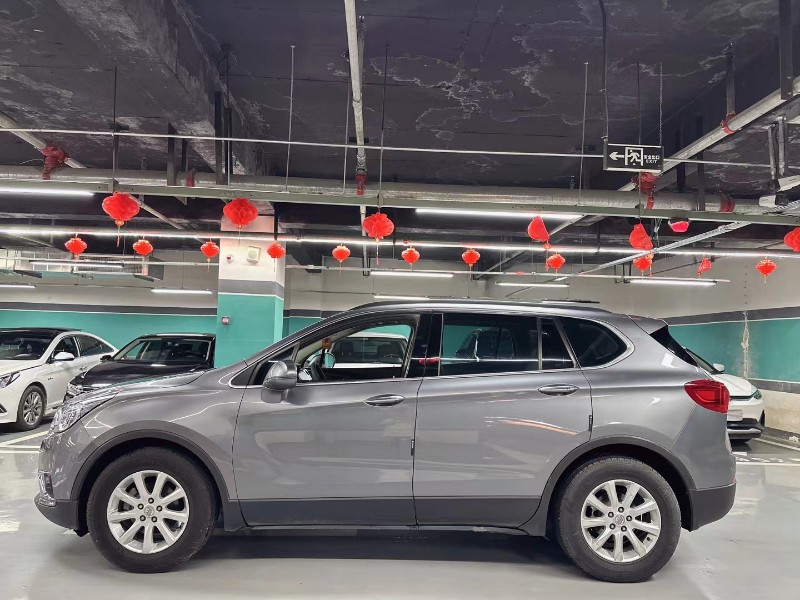 成都18年别克昂科威8