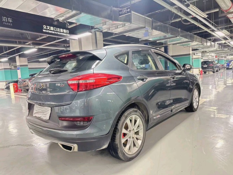 成都18年吉利帝豪GS9