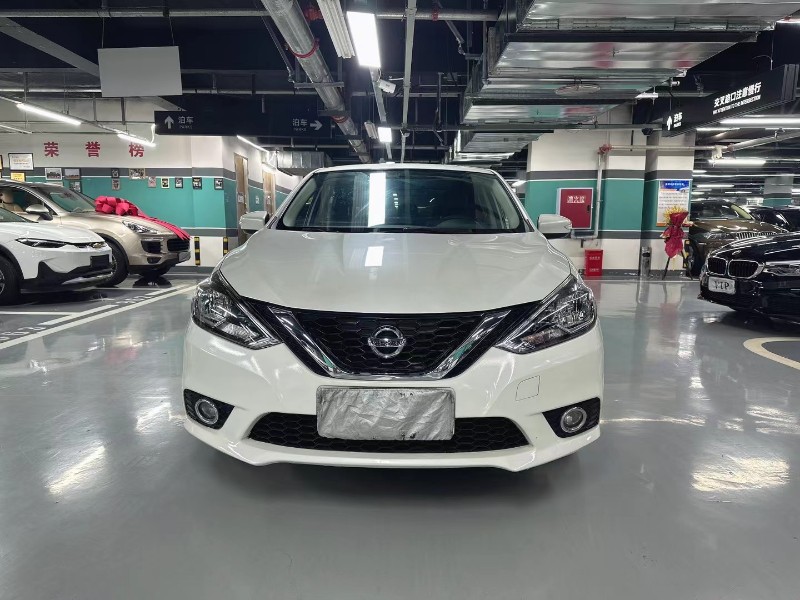 成都17年日产轩逸1