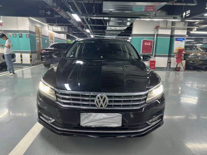 成都16年大众帕萨特1