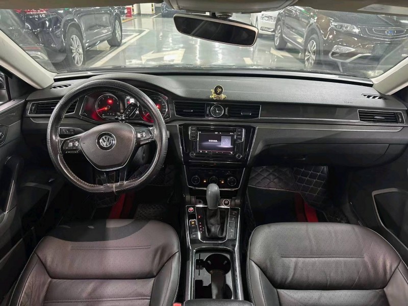 成都16年大众帕萨特5