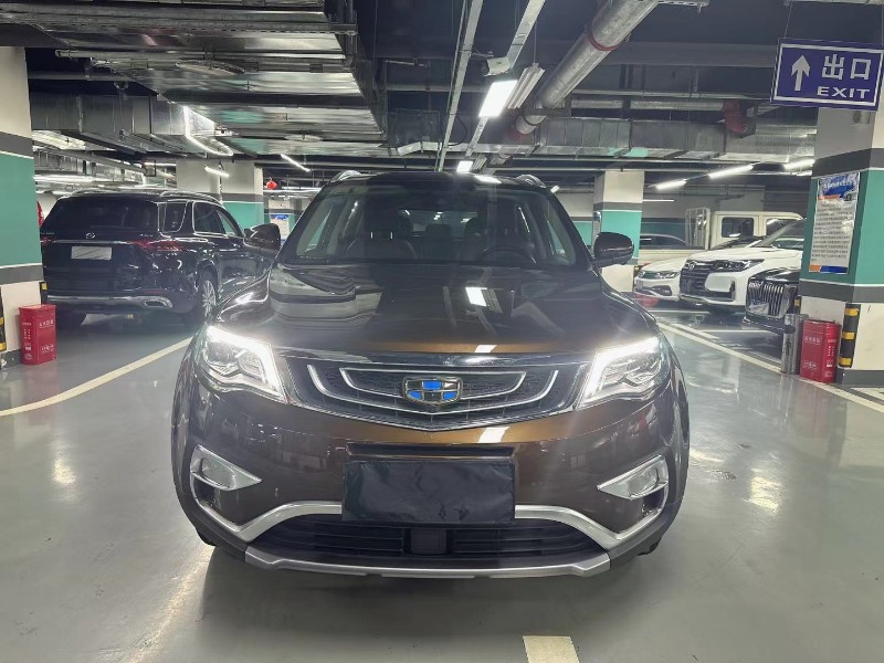 成都16年吉利博越1