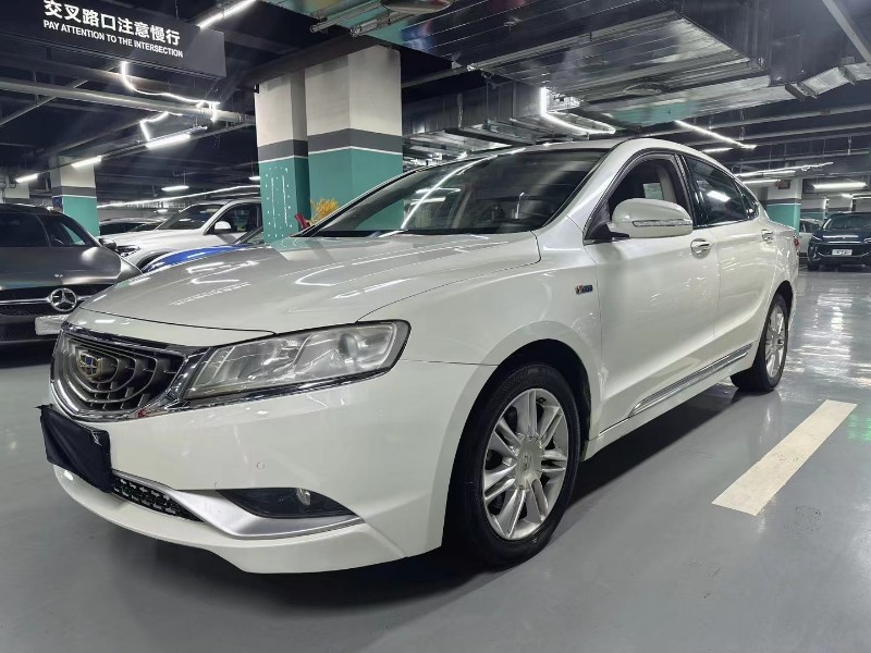 成都16年吉利博瑞2