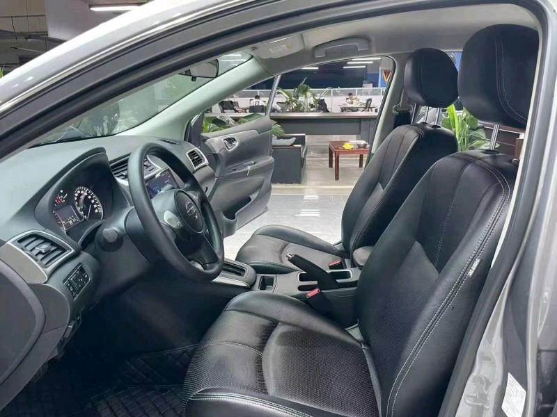 成都22年日产轩逸5