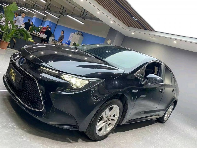 成都21年丰田雷凌2