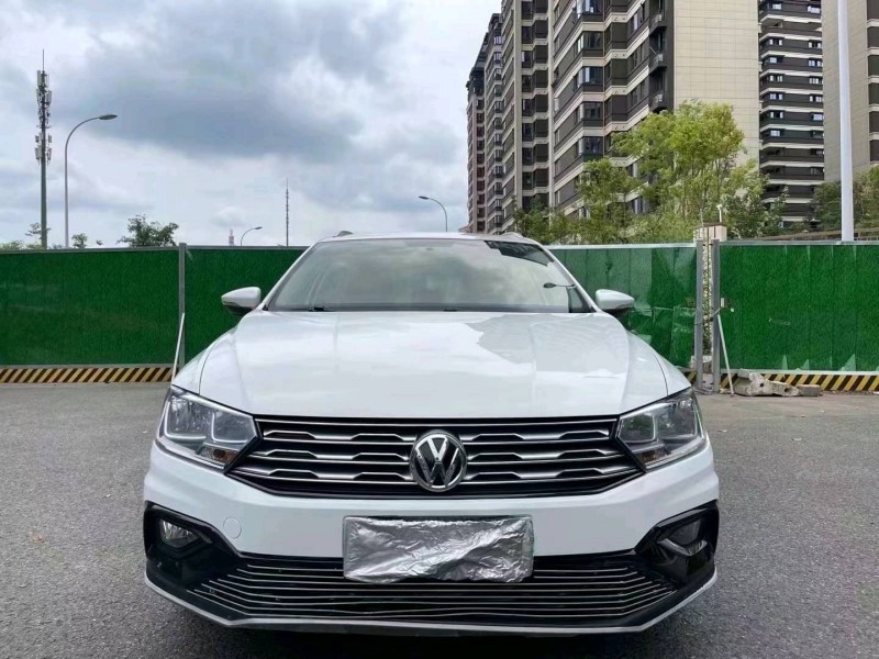 成都18年大众蔚领1