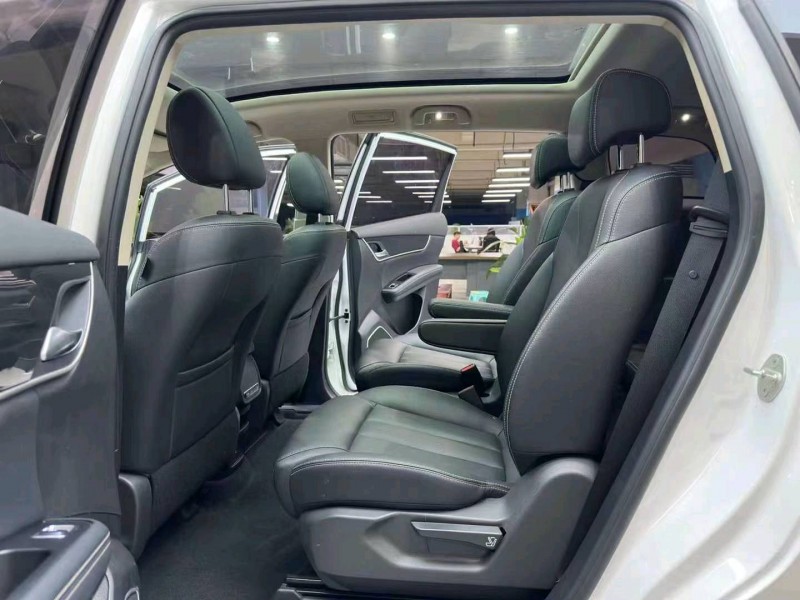 成都19年比亚迪宋MAX5