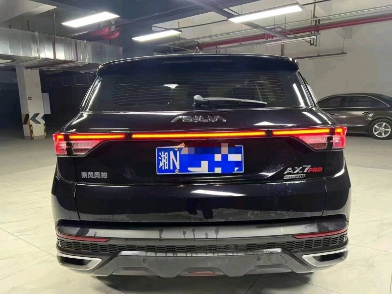 成都21年东风风光8