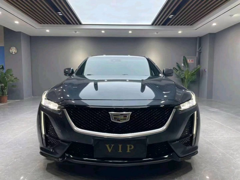 成都22年凯迪拉克CT51