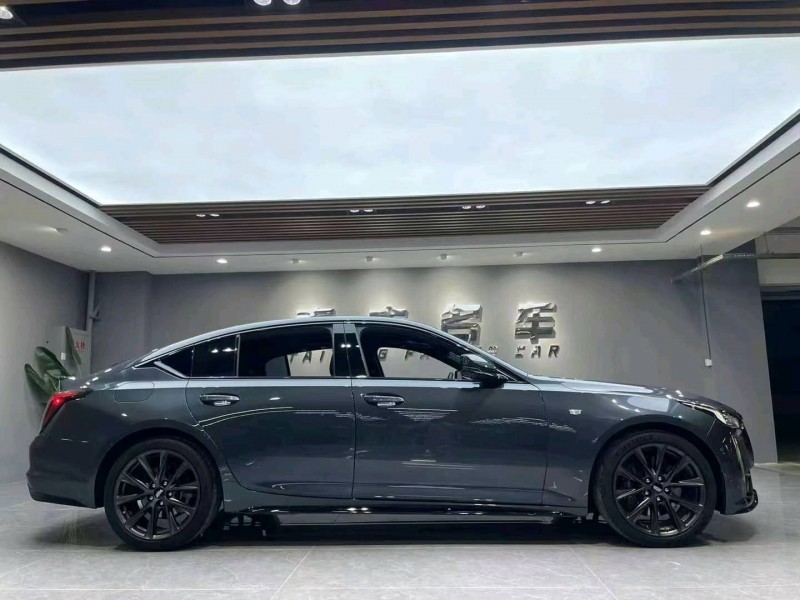 成都22年凯迪拉克CT57