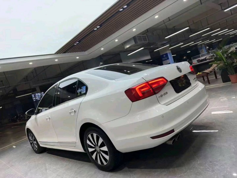 成都17年大众速腾7