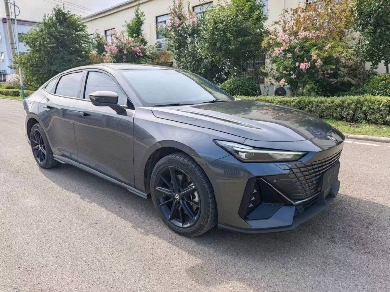 蚌埠23年长安汽车UNI-V2