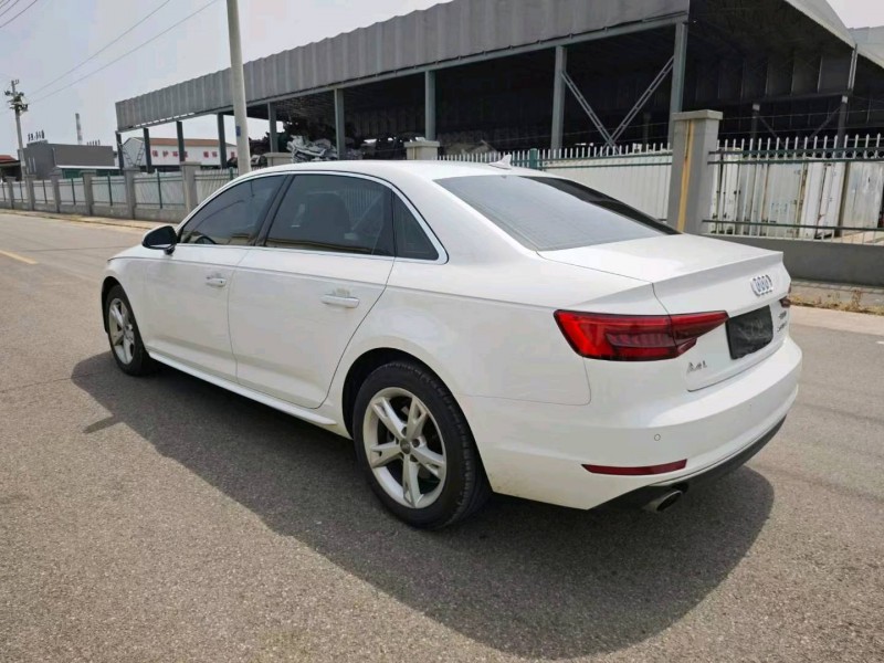 蚌埠17年奥迪A4L7