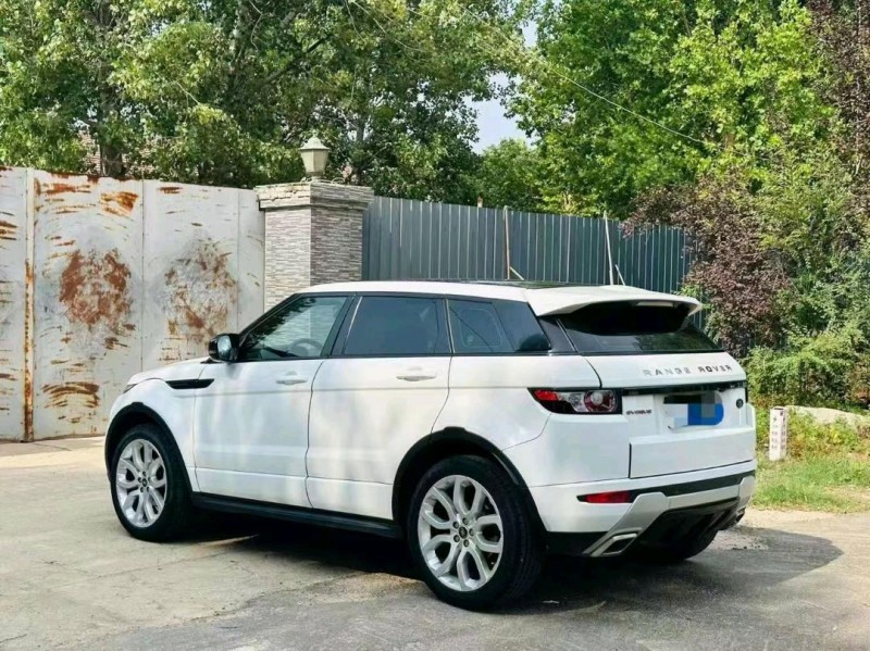 东营13年路虎极光6