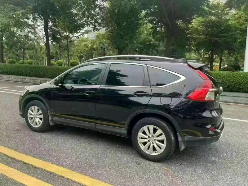 汕头16年本田CRV2