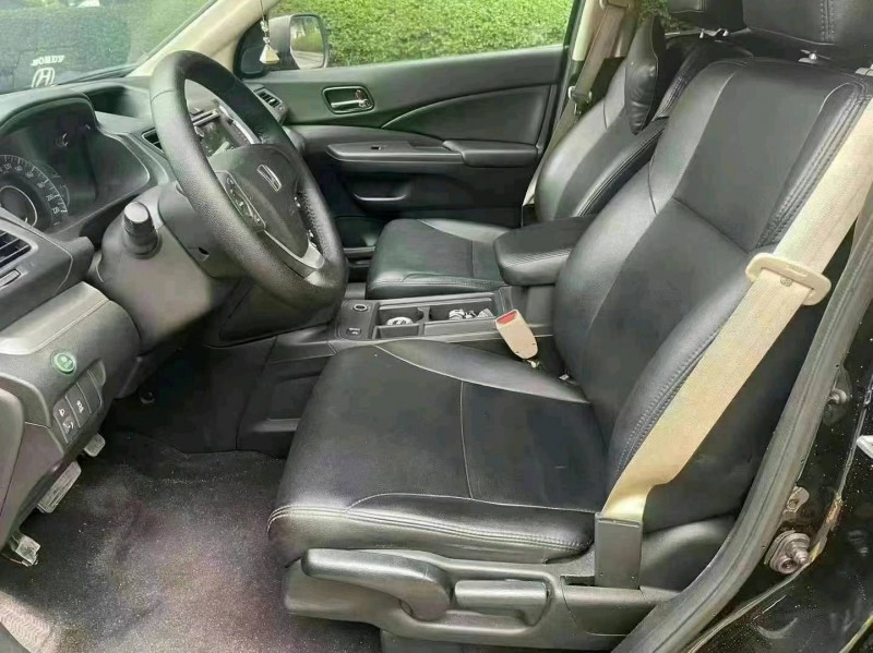汕头16年本田CRV5