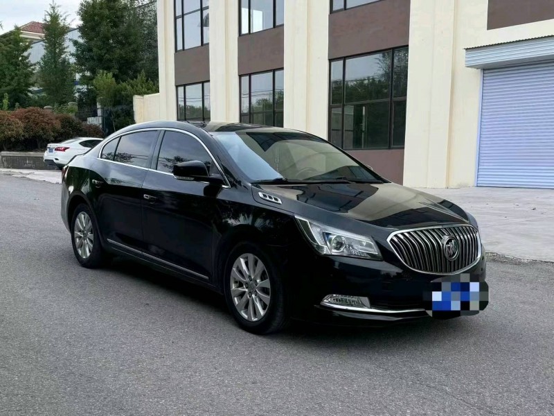 青岛15年别克君越3