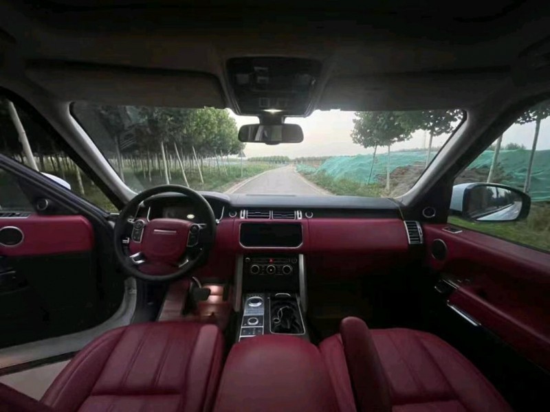 郑州17年路虎揽胜行政5