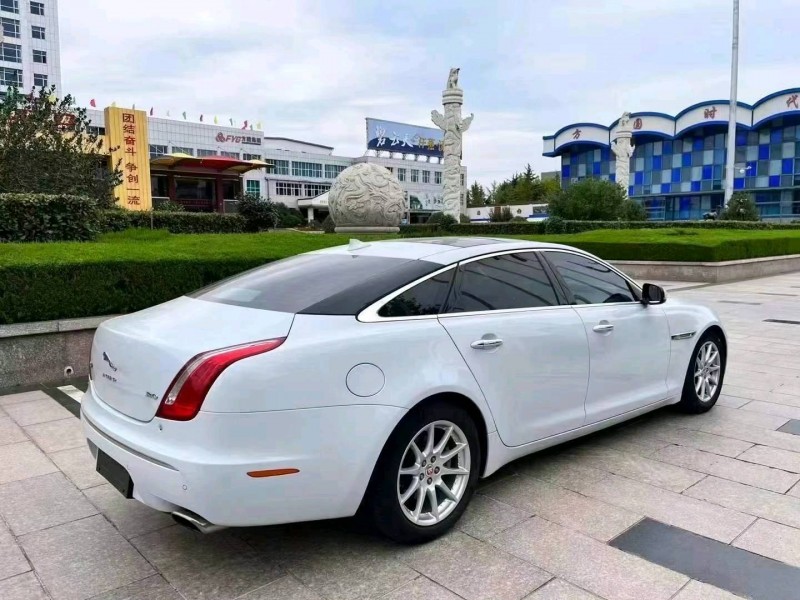 郑州16年捷豹XJL8