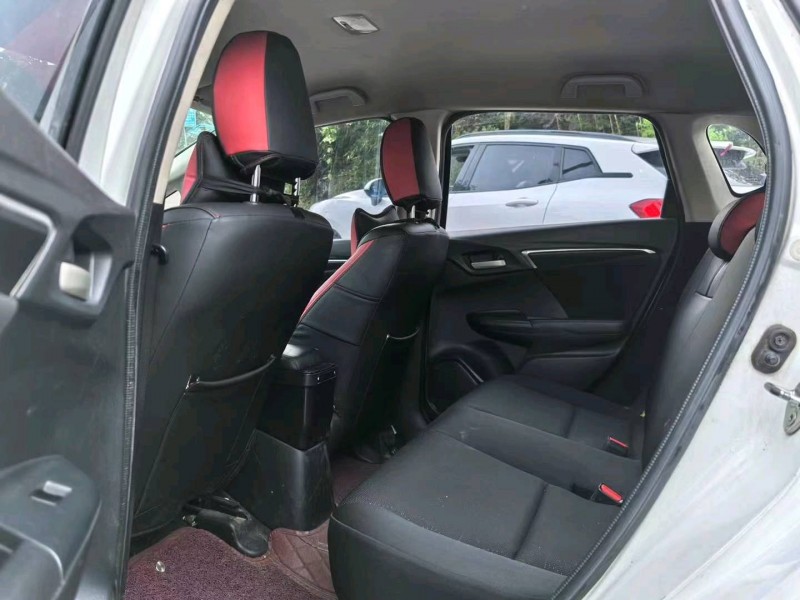 广州15年本田飞度8