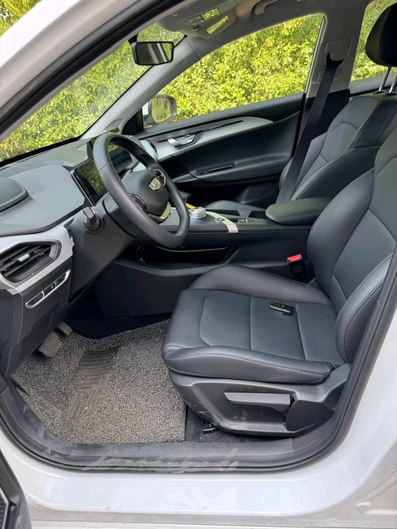 潍坊24年吉利几何4